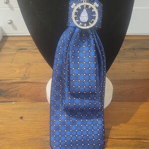 ALL TIED UP Fashionable Ties